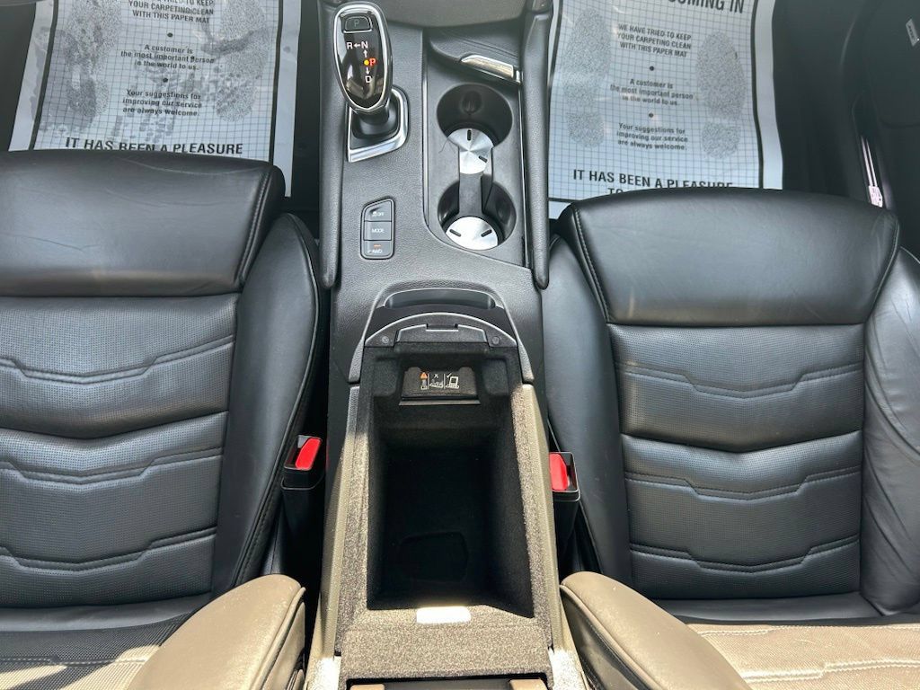 Certified 2017 Cadillac XT5 Platinum w/ Driver Assist Package AWD/4WD image 15
