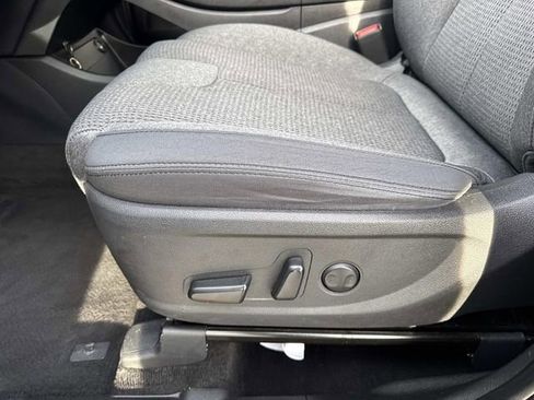 Used 2023 Hyundai Santa Fe SEL image 17