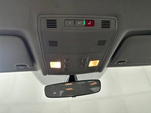 Used 2023 Volkswagen Jetta S image 24