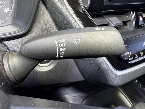 Certified 2025 Toyota Corolla LE w/ LE Premium Package FWD image 29