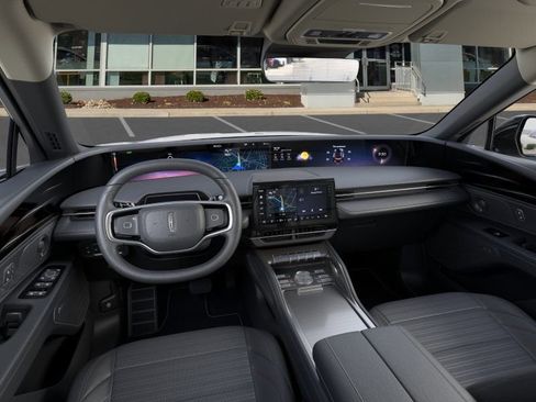 New 2026 Lincoln Nautilus Reserve AWD/4WD image 9
