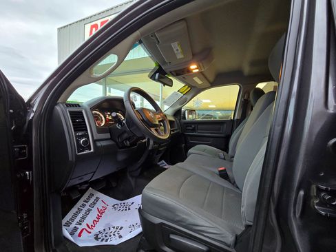 Used 2016 RAM 1500 Tradesman w/ Popular Equipment Group image 9