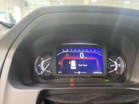 Used 2025 Honda Passport TrailSport image 15