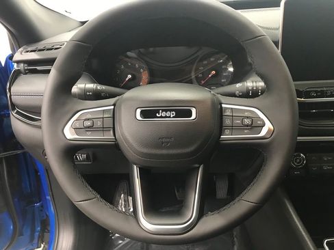 New 2026 Jeep Compass Limited image 14