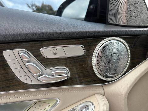 Used 2015 Mercedes-Benz C 300 4MATIC Sedan image 29