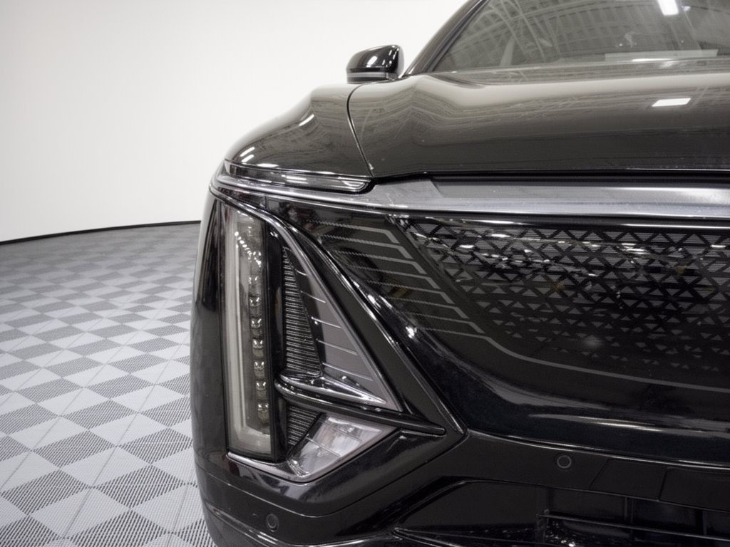 Certified 2024 Cadillac Lyriq Sport w/ LPO, Floor Liner Package AWD/4WD image 12