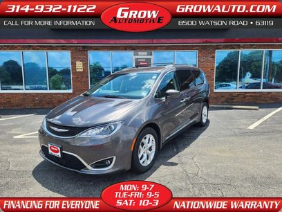 Used 2017 Chrysler Pacifica Touring-L Plus