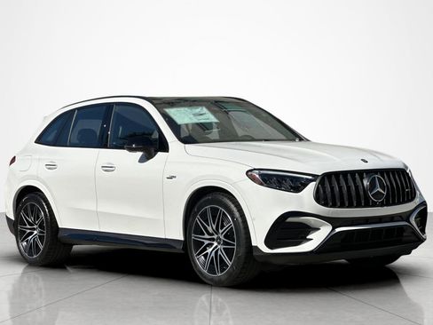 New 2026 Mercedes-Benz GLC 43 AMG 4MATIC image 7