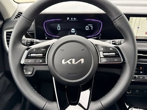 New 2026 Kia Seltos S FWD image 29