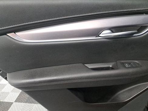Used 2023 Cadillac XT5 Luxury FWD image 16
