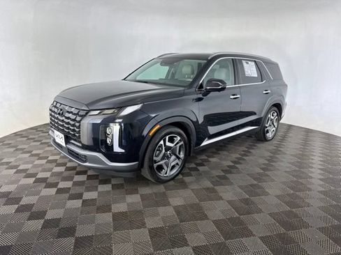 Used 2023 Hyundai Palisade Limited AWD/4WD image 5