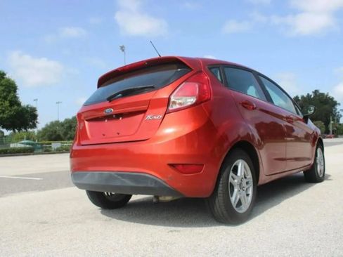 Used 2019 Ford Fiesta SE FWD image 24
