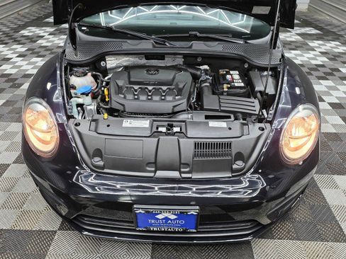 Used 2019 Volkswagen Beetle 2.0T S FWD image 32