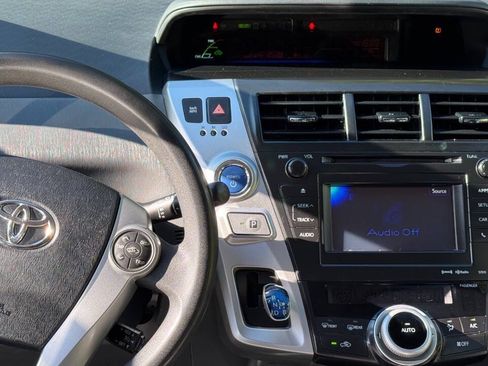Used 2014 Toyota Prius V Three FWD image 14