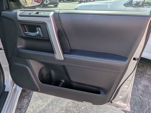 Used 2024 Toyota 4Runner TRD Sport RWD image 25