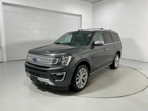 Used 2019 Ford Expedition Platinum AWD/4WD image 22
