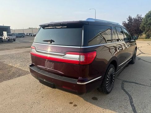 Used 2018 Lincoln Navigator L Black Label AWD/4WD image 12