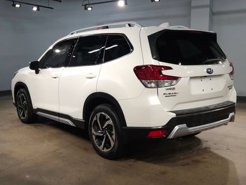 Used 2023 Subaru Forester Touring w/ Popular Package #2 AWD/4WD image 5