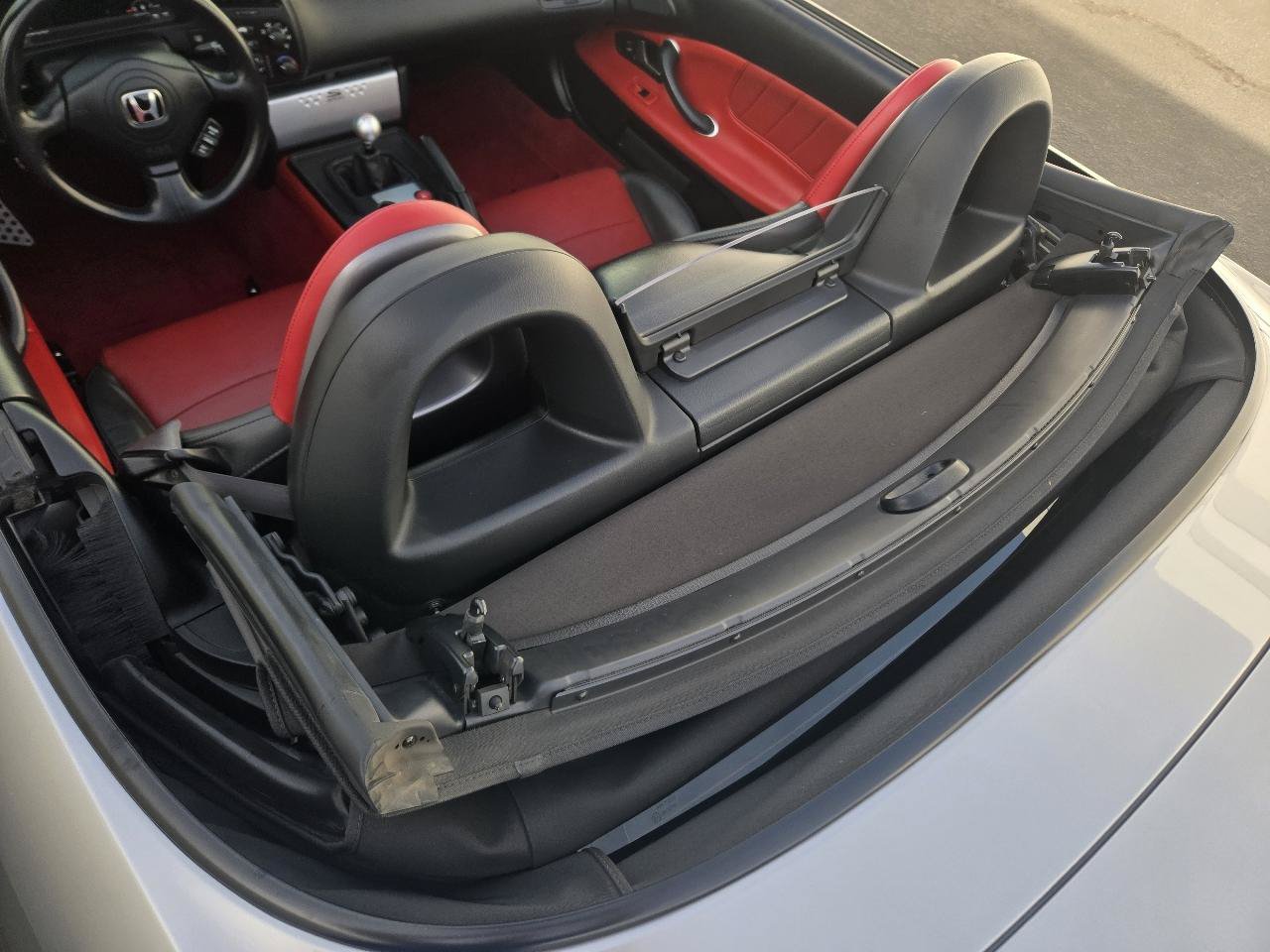 Used 2004 Honda S2000 image 56