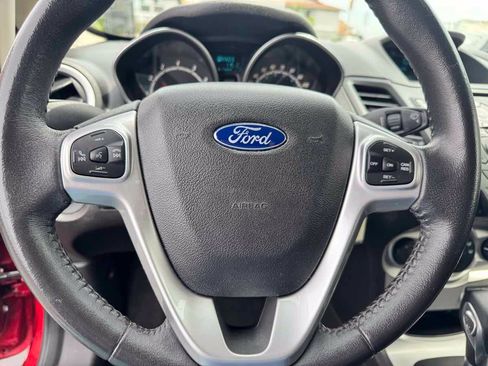 Used 2016 Ford Fiesta SE FWD image 41