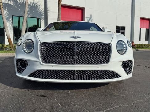 Used 2022 Bentley Continental GT Speed image 10