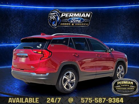 Used 2021 GMC Terrain SLT FWD image 4