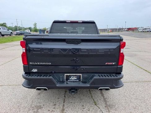 Used 2022 Chevrolet Silverado 1500 RST w/ Z71 Off-Road Package AWD/4WD image 4