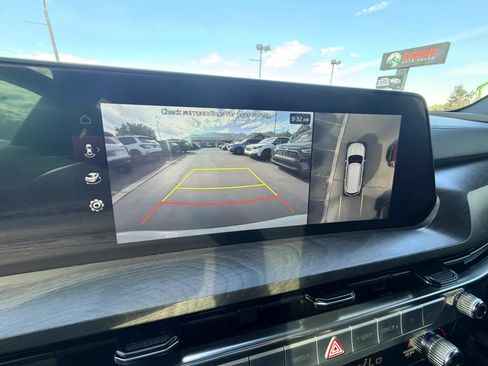 Used 2025 Kia Telluride SX X-Line AWD/4WD image 19