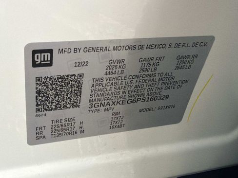 Used 2023 Chevrolet Equinox LT FWD image 33