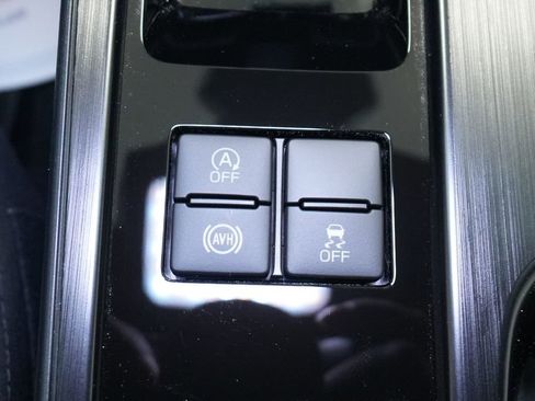 Used 2026 Subaru Outback Premium image 32