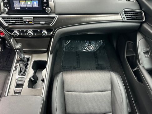 Used 2022 Honda Accord Sport image 28