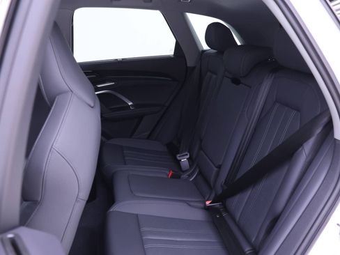 New 2025 Audi Q5 Premium Plus image 11