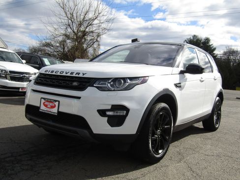 Used 2019 Land Rover Discovery Sport HSE image 3