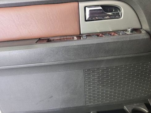 Used 2014 Ford Expedition King Ranch image 24