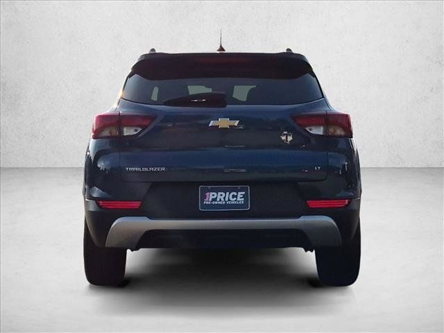 Used 2021 Chevrolet TrailBlazer LT w/ Sun and Liftgate Package FWD image 7