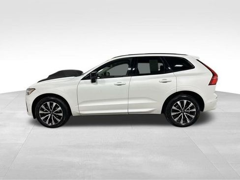 Certified 2023 Volvo XC60 B5 Plus w/ Climate Package image 10