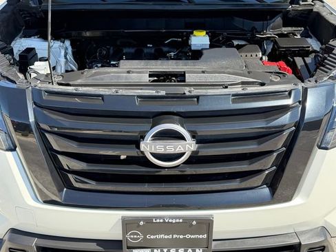 Certified 2023 Nissan Pathfinder SV w/ Black Appearance Package FWD image 28
