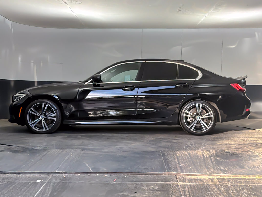 Used 2022 BMW 330i Sedan w/ Driving Assistance Package RWD image 6