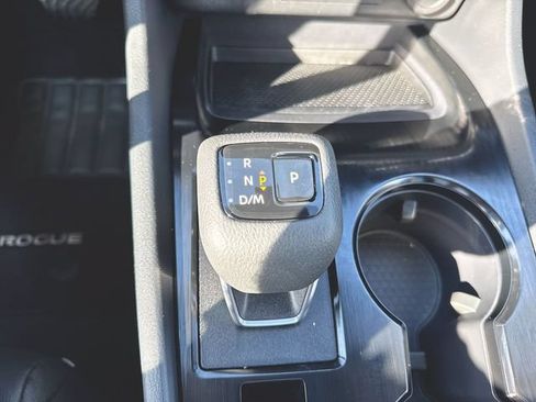 Used 2023 Nissan Rogue SV w/ SV Premium B Package AWD/4WD image 15
