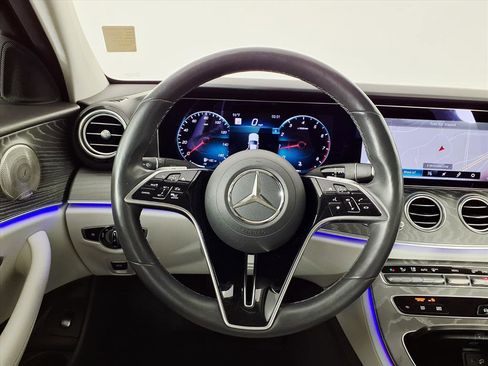 Used 2022 Mercedes-Benz E 350 Sedan image 15