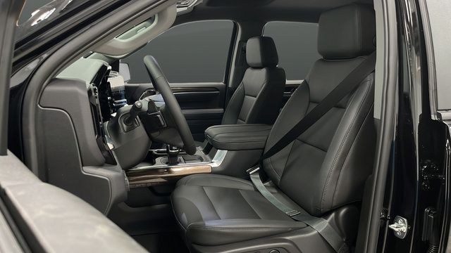 New 2026 Chevrolet Silverado 1500 RST w/ Safety Package AWD/4WD image 9