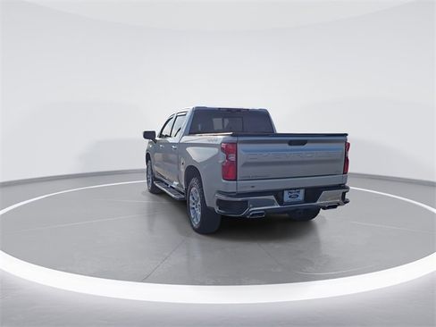 Used 2022 Chevrolet Silverado 1500 LTZ w/ LTZ Premium Package image 7