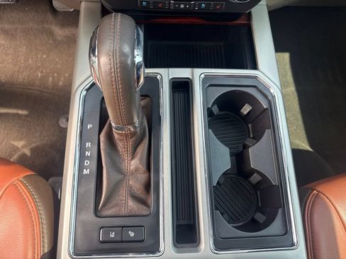 Used 2019 Ford F150 King Ranch w/ Equipment Group 601A Luxury AWD/4WD image 21