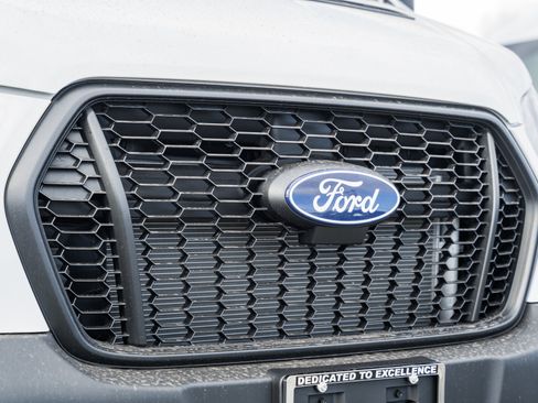 New 2026 Ford Transit 250 148 Medium Roof image 35