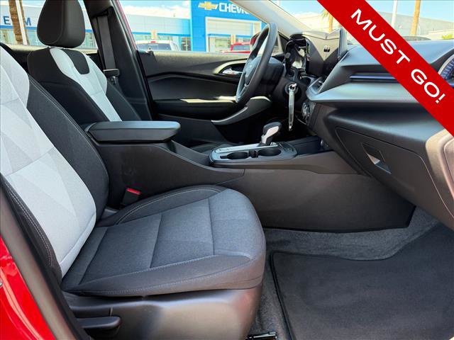 Certified 2026 Chevrolet Trax LS FWD image 10
