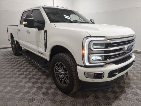 Used 2024 Ford F350 Limited w/ FX4 Off-Road Package AWD/4WD image 4