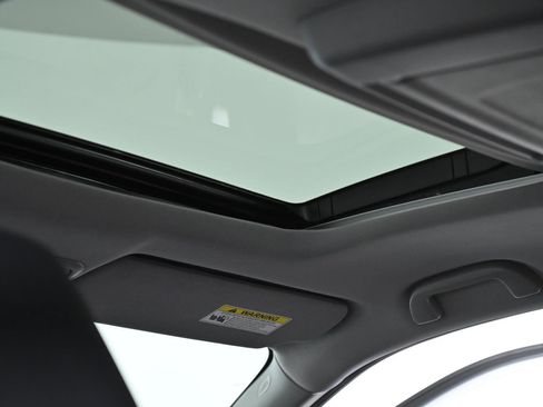 Used 2020 Honda Pilot Touring image 34