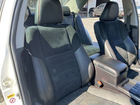 Used 2016 Toyota Camry XSE w/ Moonroof Package image 35