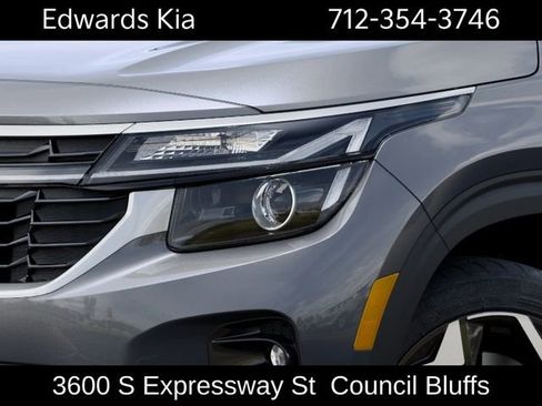 New 2026 Kia Seltos S AWD/4WD image 12