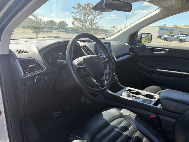 Used 2024 Ford Edge SEL AWD/4WD image 11